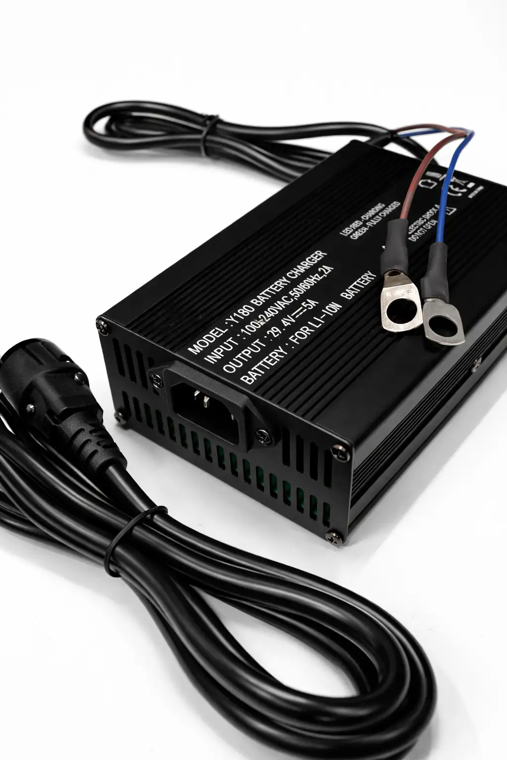 Chargeur Lithium-ion 29,4V