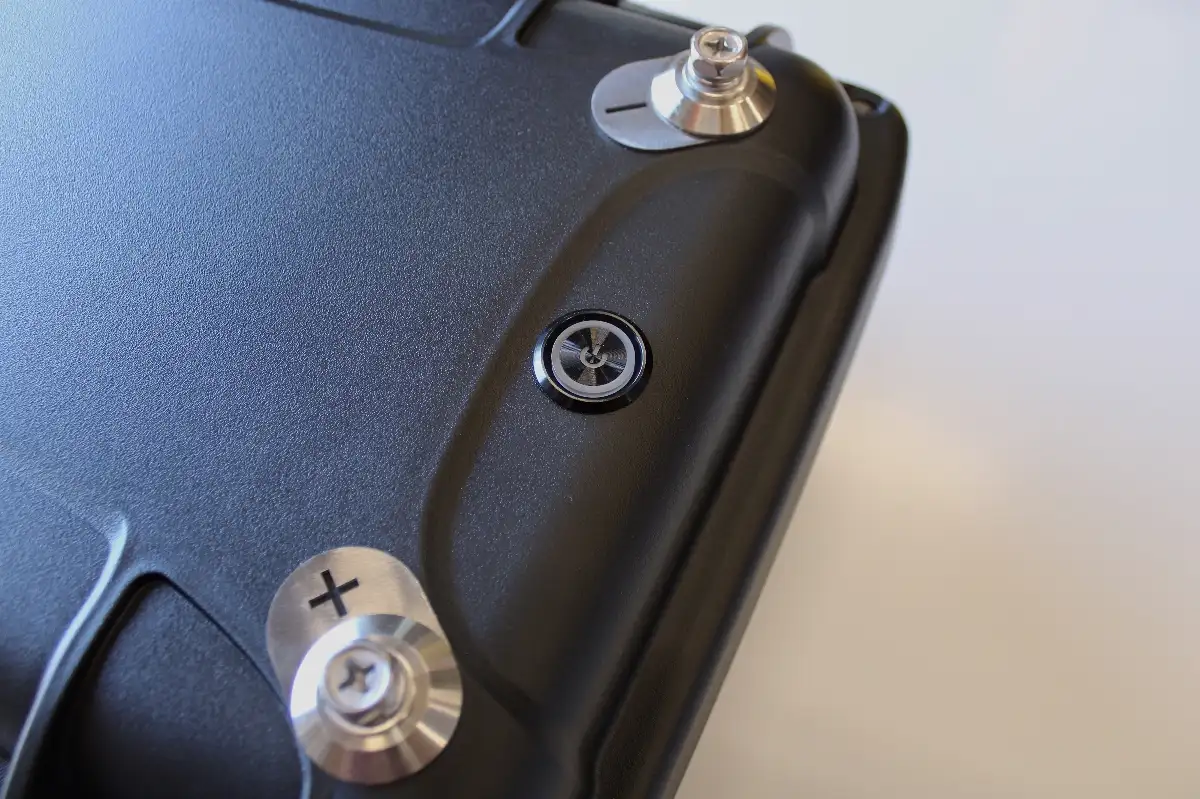 Batterie et Chargeur Li-ion 42V