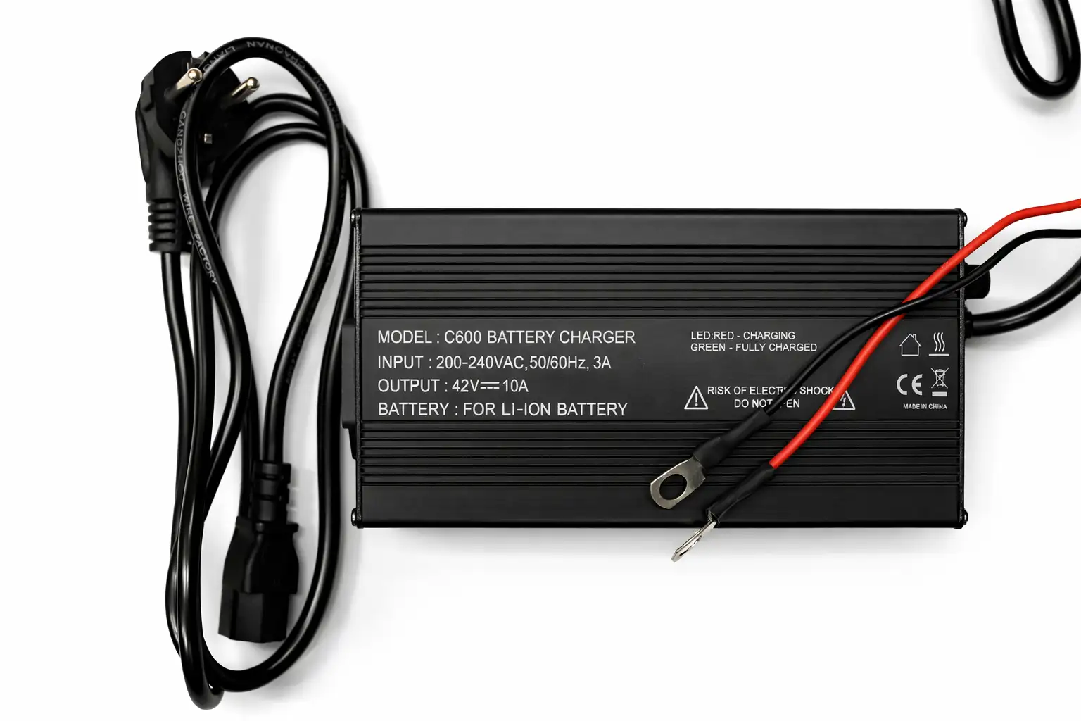 Batterie et Chargeur Li-ion 42V